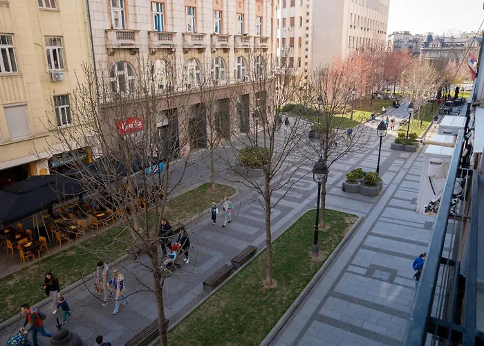 Tommy アパート *